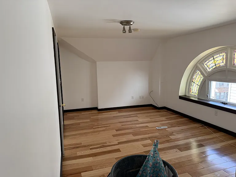37 S Main St #12 — Photo 4