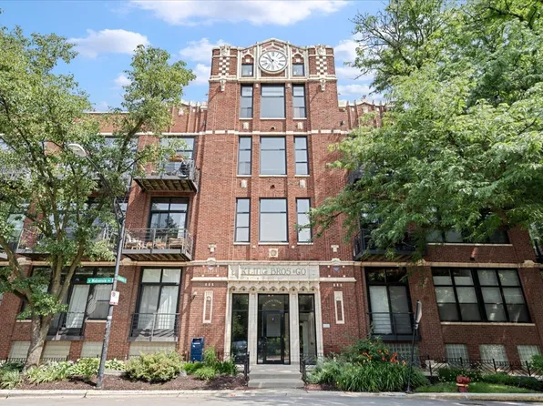2300 W Wabansia Ave APT 323, Chicago, IL 60647