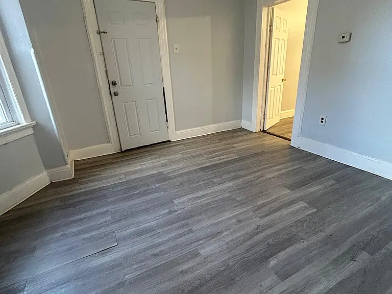52 Kent St #1A — Photo 4