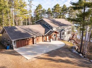 859 N Pioneer Rd, Ely, MN 55731