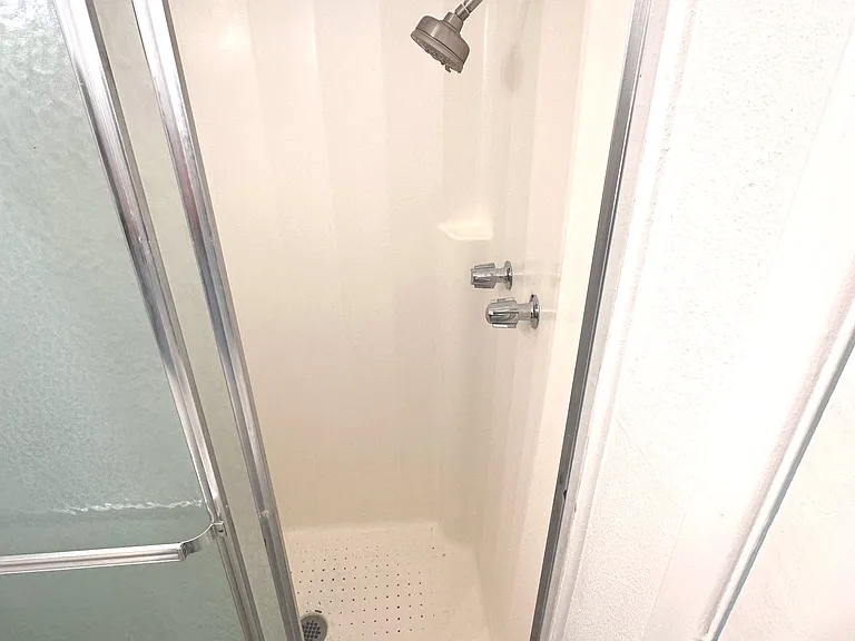 Amber Sky Apartments — Photo 22