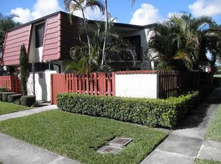 3781 Victoria Dr, West Palm Beach, FL 33406