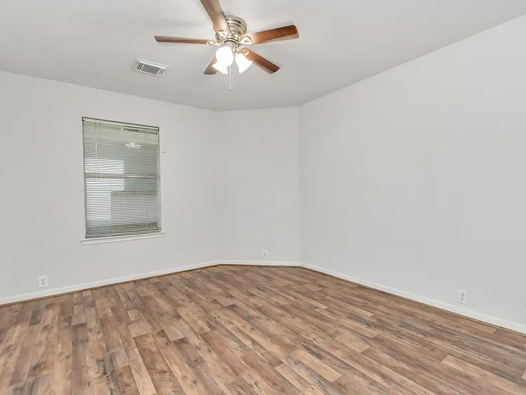 19762 Twin Canyon Ct — Photo 29
