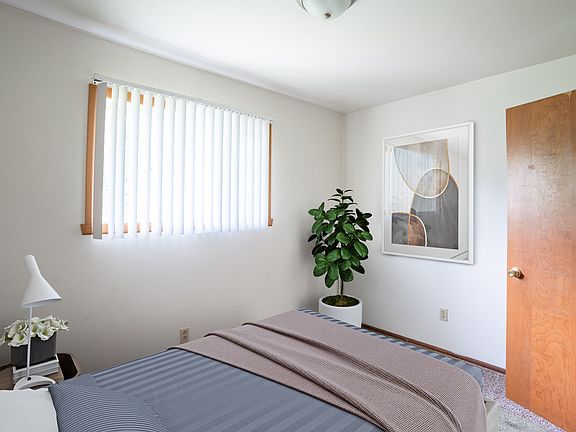 Fargo, ND Luxford Apartments | 11B | Bedroom