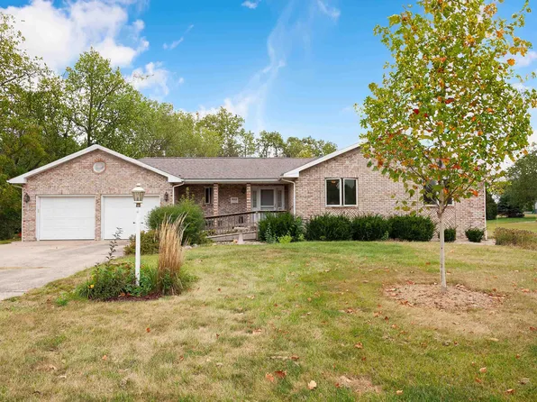 16112 N Grant Ct, Chillicothe, IL 61523