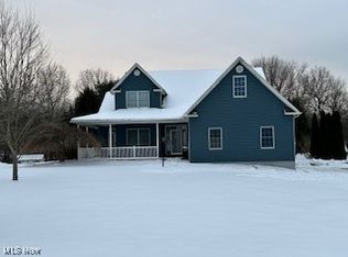 6240 Branch Flat Rd, Zanesville, OH 43701