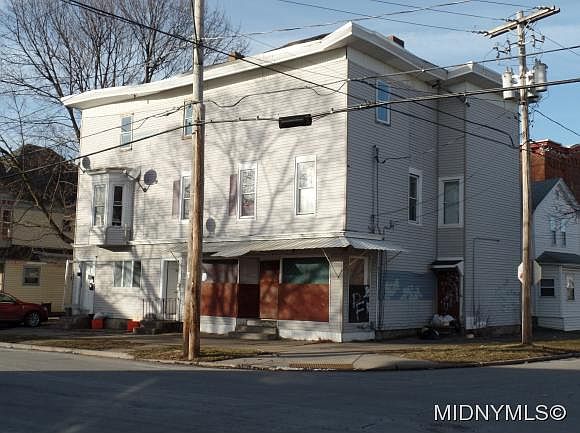 1st image of 700 Plant St #704
