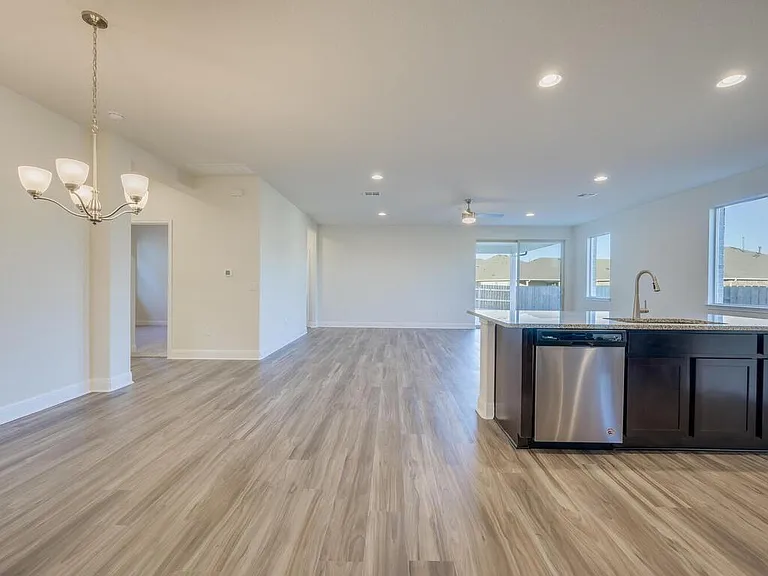 16812 Marcello Dr — Photo 8
