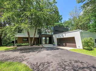 2131 River Bend Rd, Plover, WI 54467