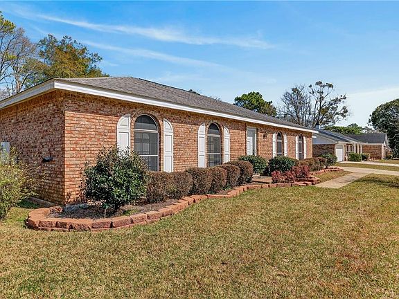 4th image of 1459 Fern Valley Rd