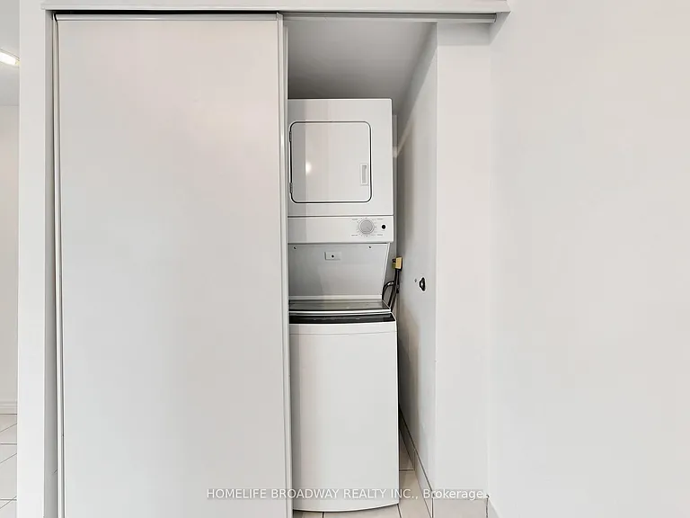 68 Corporate Dr #2827 — Photo 38