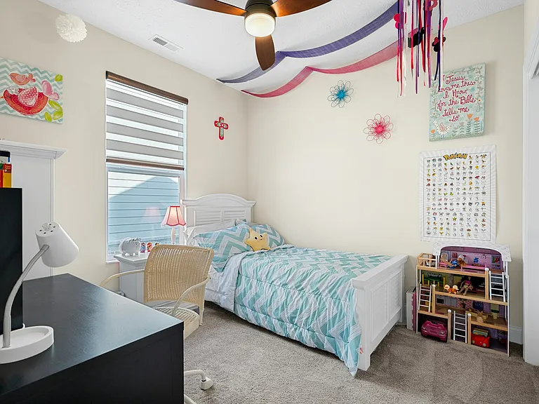 2716 E Millstone Dr — Photo 24