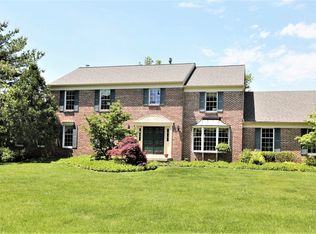57 Remington Cir, Princeton Junction, NJ 08550