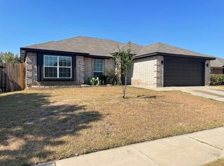 536 Dustin St, Saginaw, TX 76179
