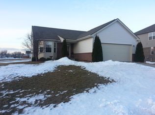 4033 Still Meadow Ct, Grand Blanc, MI 48439