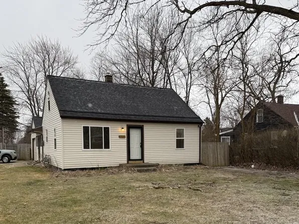 14405 Syracuse St, Taylor, MI 48180