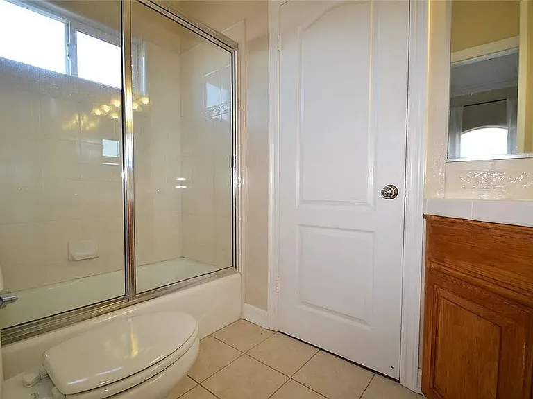2222 Manhattan Beach Blvd #A — Photo 4