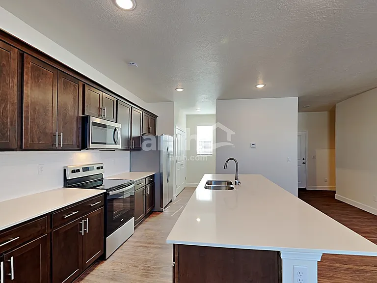 6028 W Copperhawk Dr — Photo 3