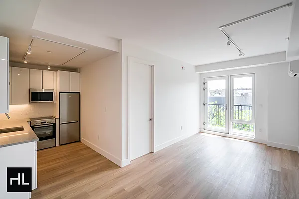 Rented by Highline Residential | media 48