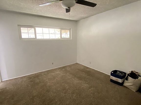2nd image of 2813 Coventry Dr
