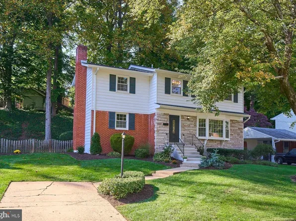 5934 Thomas Dr, Springfield, VA 22150