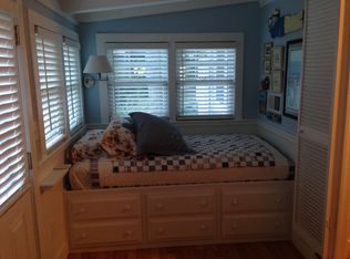 16 2nd Ave #2, Osterville, MA 02655