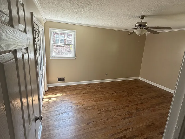 3208 Downes Grove Rd — Photo 26