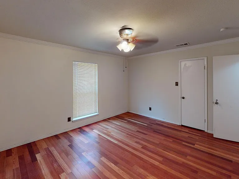1705 Cushing Park Dr — Photo 13