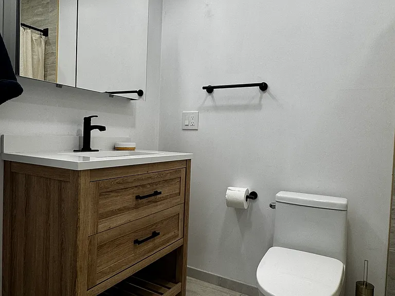 Bathroom #2