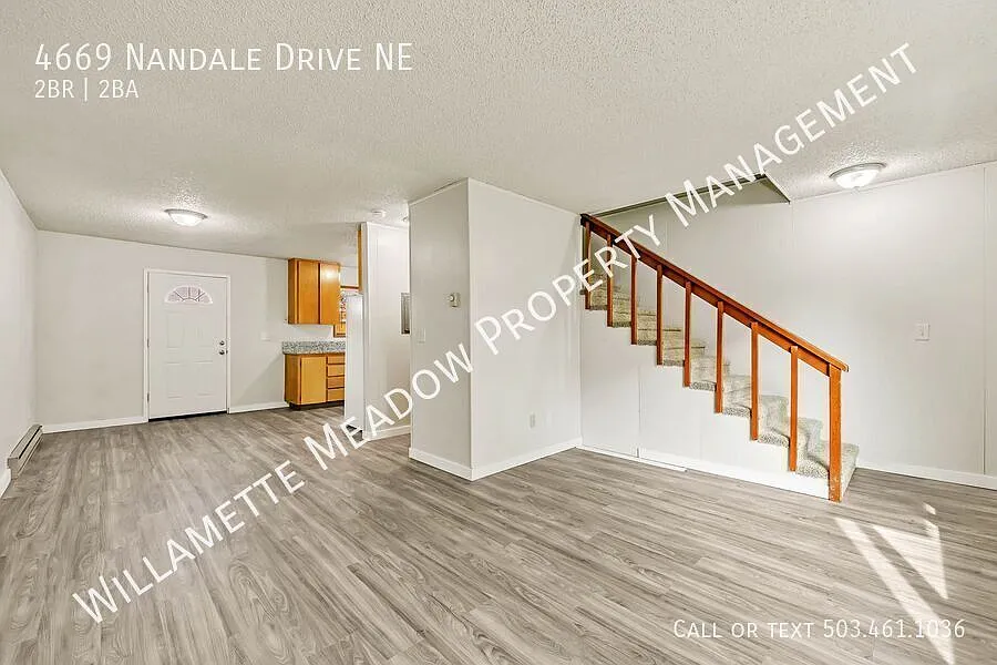 Newly Remodeled 2 Bedroom, 1.5 Bathroom Apartment in North Salem — Photo 1