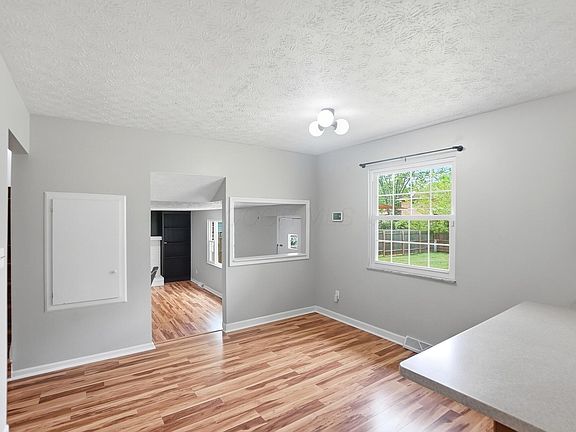 5th image of 5371 Aqua St