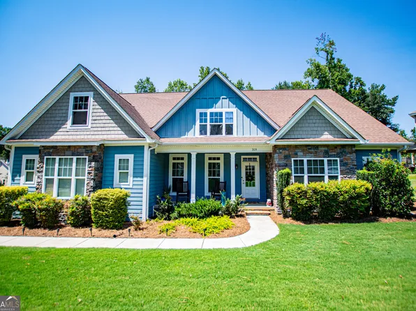 319 Wooded Glen Ln, Carrollton, GA 30117