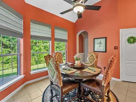 4th image of 4311 Old Grove Dr