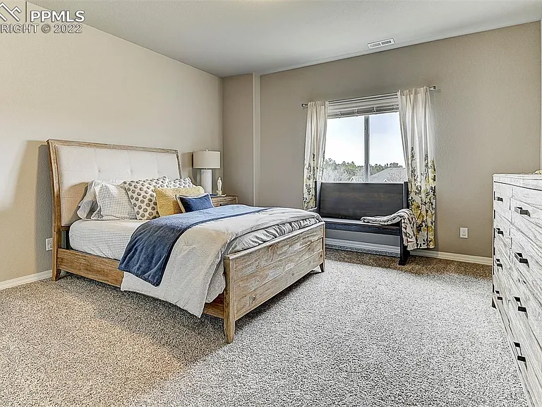 19773 Lindenmere Dr — Photo 21