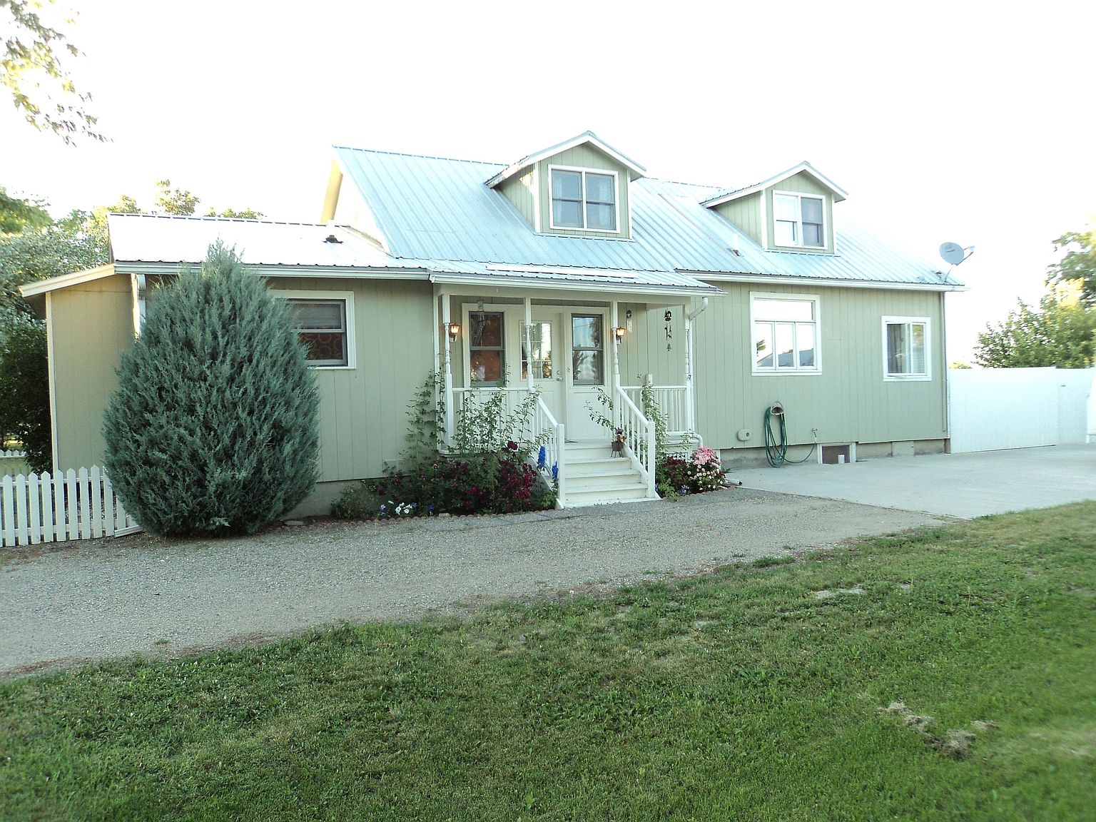 2453 2nd St, Worden, MT 59088 Zillow