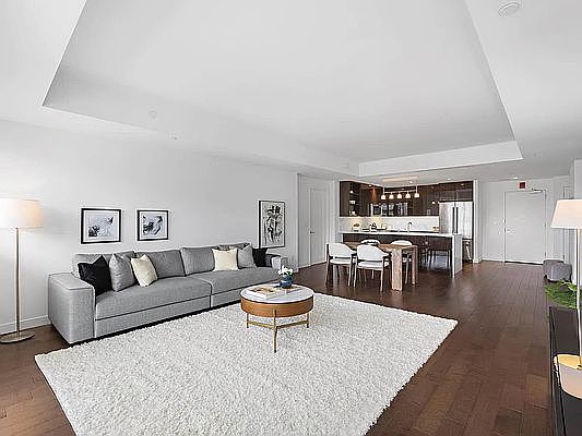 1st image of 255 Fenimore St Floor 2