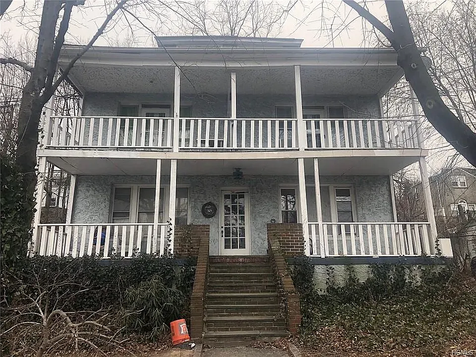 364 Ashford Ave #1