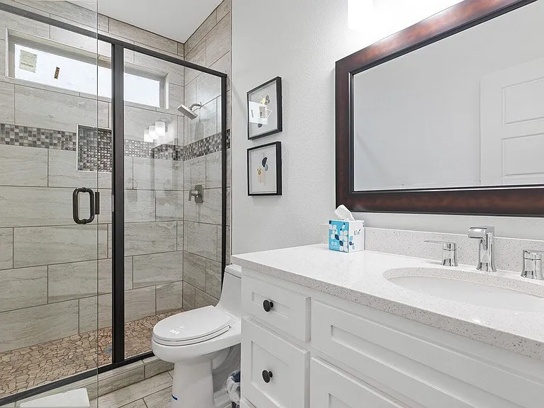 401 SW 14th St — Photo 18