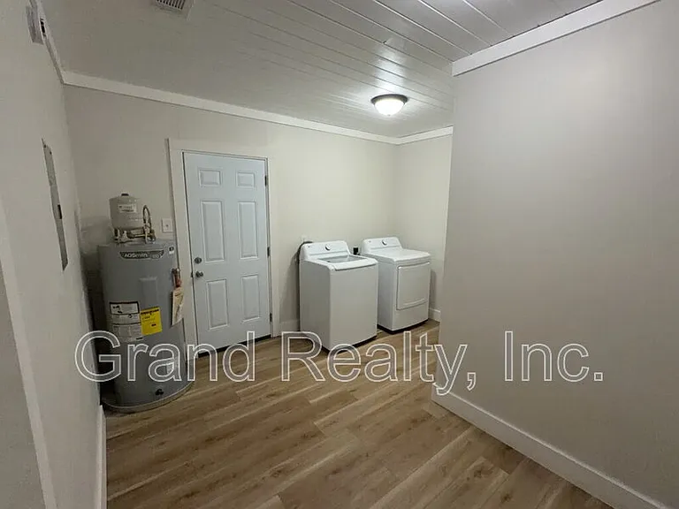 6119 Shawn Ln — Photo 18