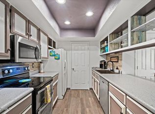 222 W Brown Rd APT 50, Mesa, AZ 85201