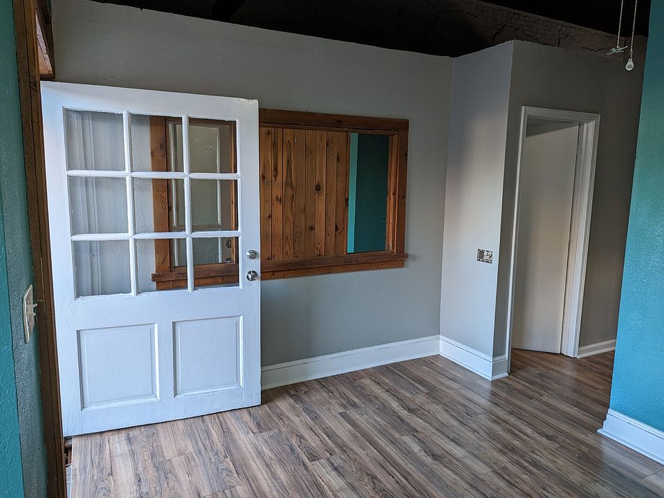 Apartment 1 Entrance