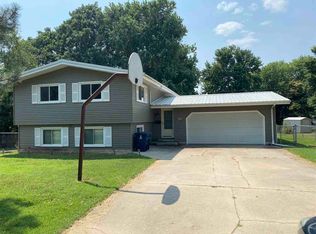 411 Simpson Rd, El Dorado, KS 67042