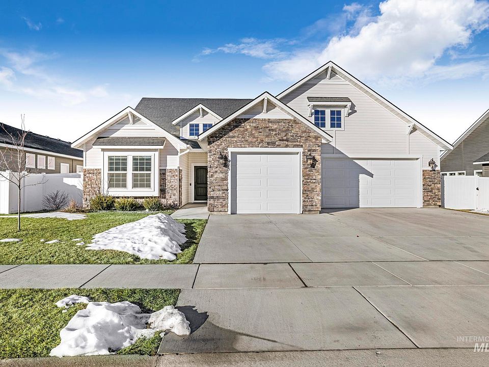 1st image of 783 Sunshine Dr