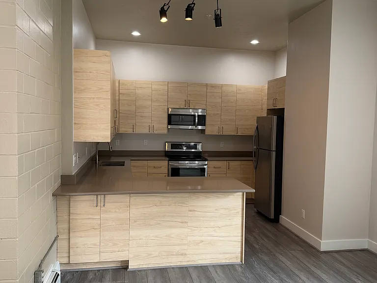 322 E Park Ave #5 — Photo 9