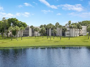 5100 Las Verdes Cir APT 306, Delray Beach, FL 33484