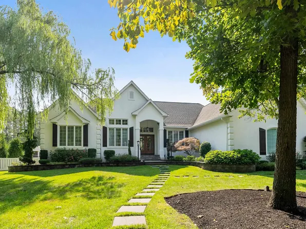 4 Holly Knoll Dr, Cape May Court House, NJ 08210