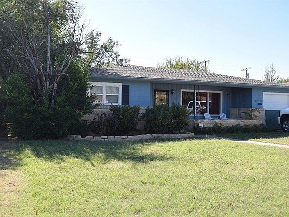 Front of house, 1 car garage attached