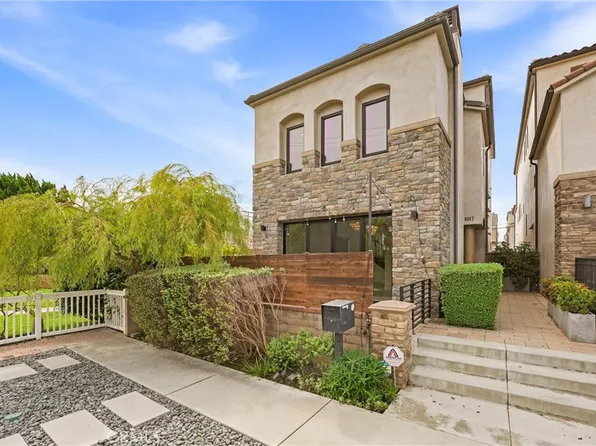 1017 Delaware St, Huntington Beach, CA 92648