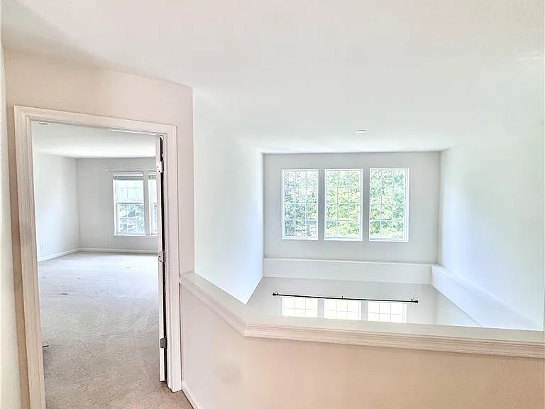 8704 Mayfair Ct — Photo 18