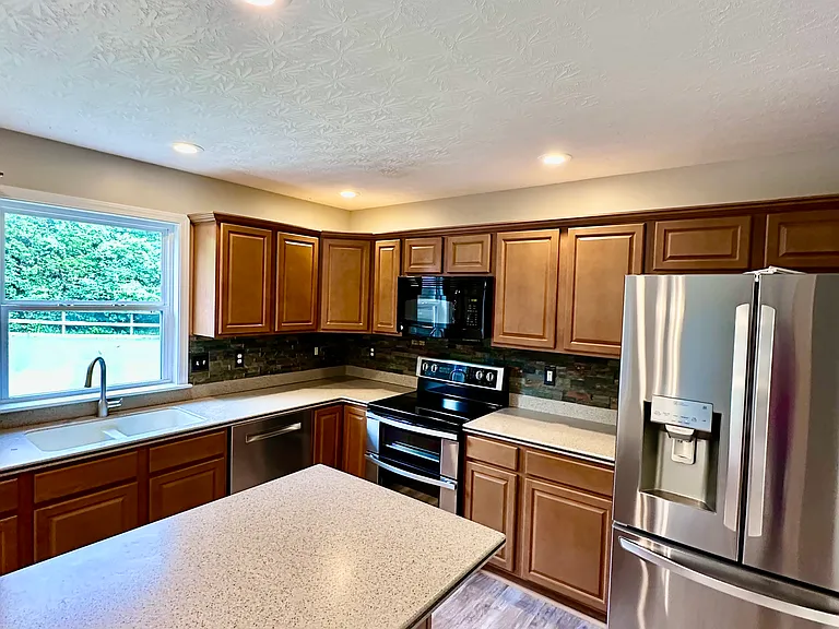 11574 Bunker Hill Ct — Photo 9